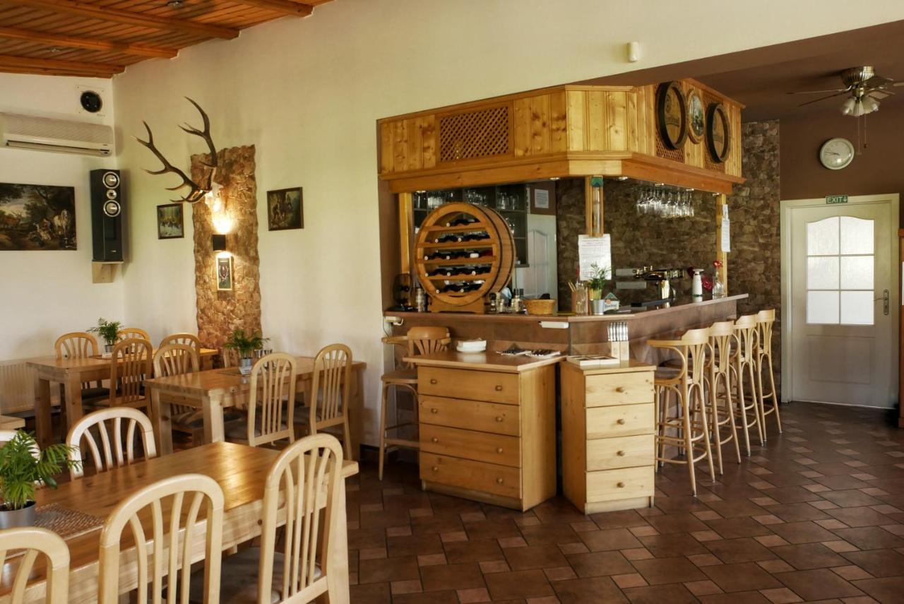 Penzion-Restaurant U Svabku Tachov  Exterior photo